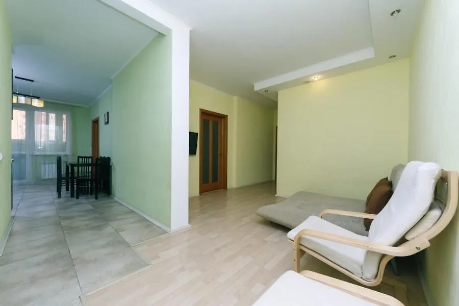 Большая Двухкомнатная На Княжем Затоне 21 Kyiv Apartment